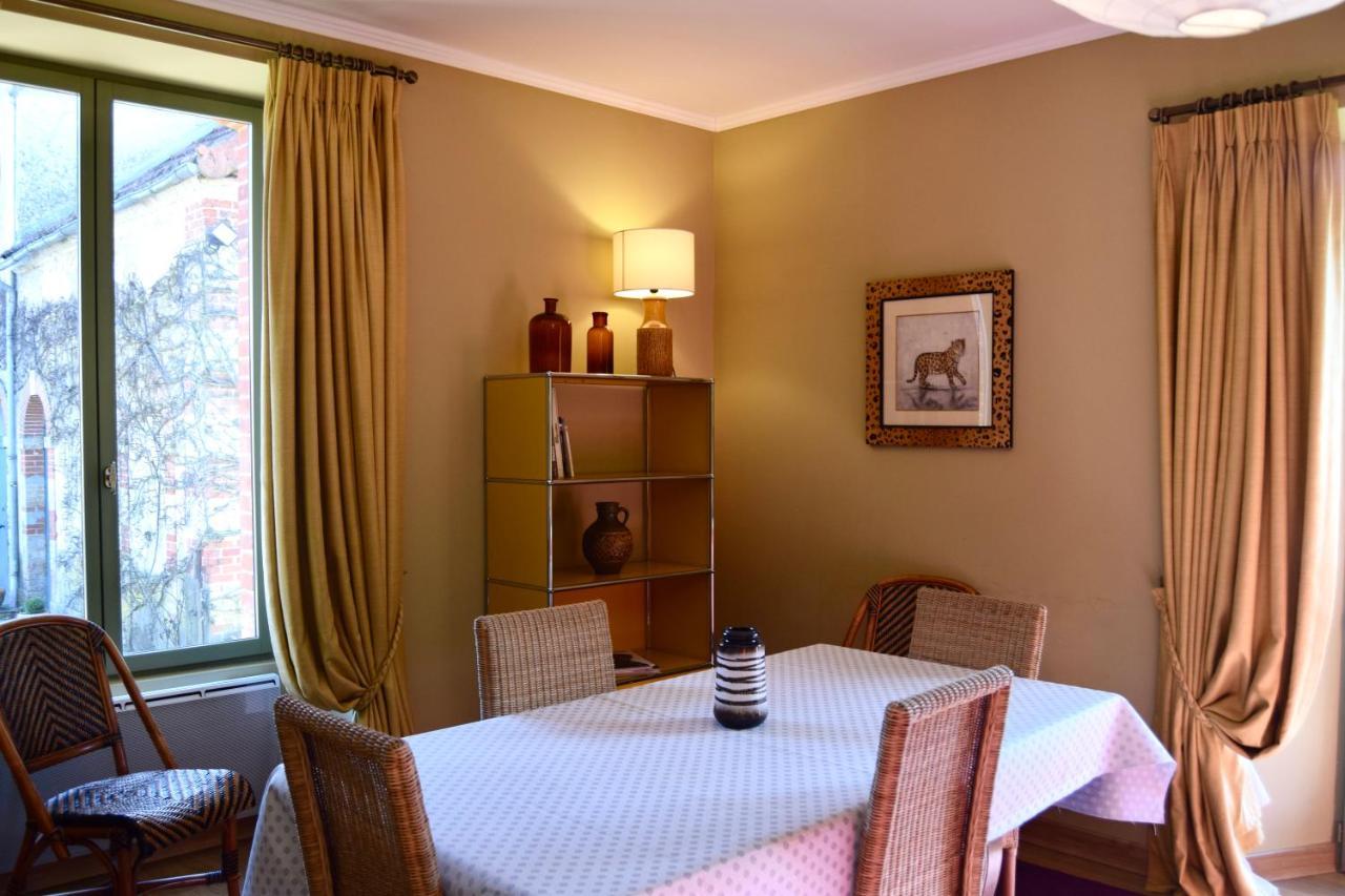 Yvré-lʼÉvêque Cottages De Chateau De Vaux מראה חיצוני תמונה